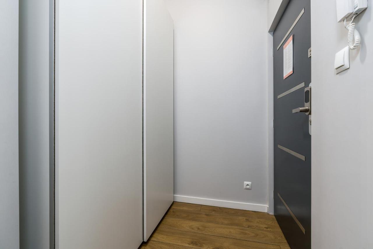 Old Town Apartment Garbary By Noclegi Renters بوزنان المظهر الخارجي الصورة
