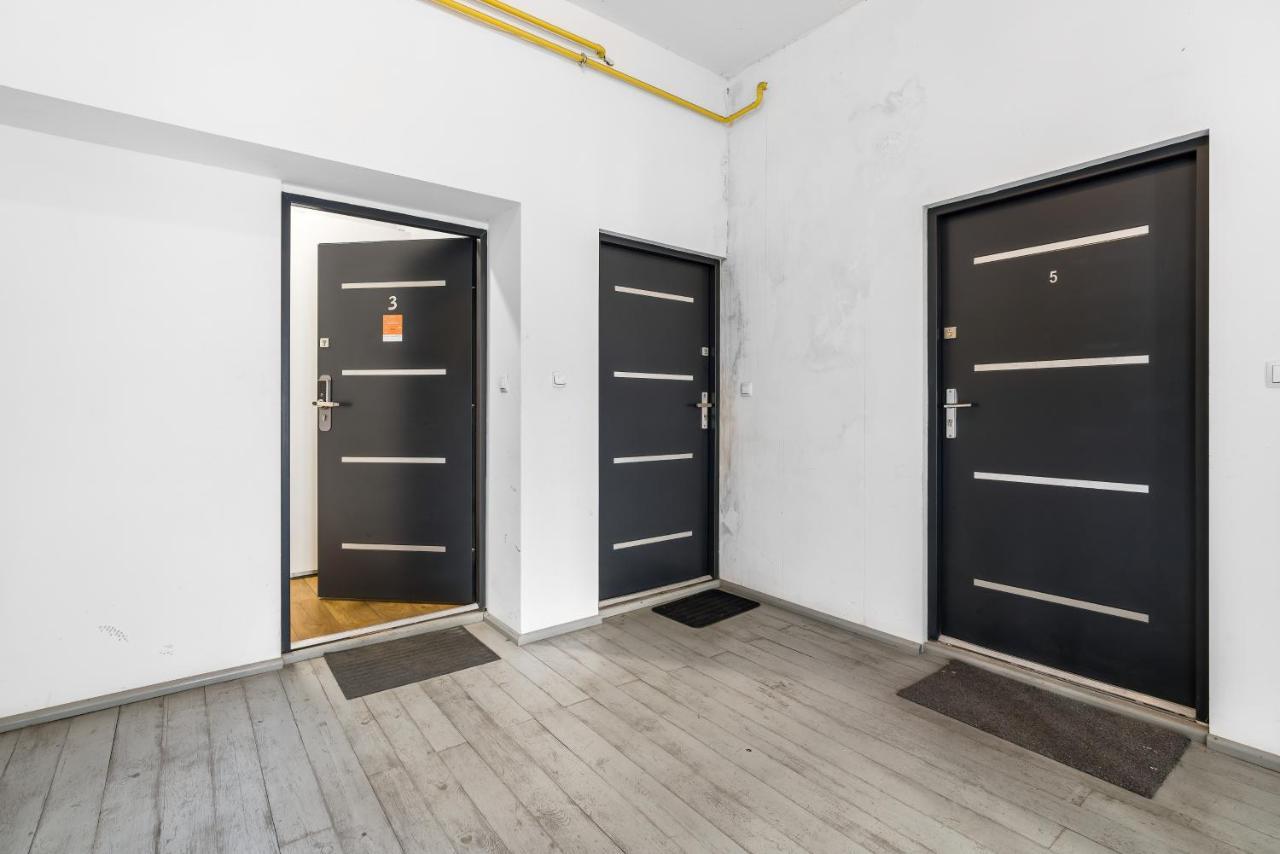 Old Town Apartment Garbary By Noclegi Renters بوزنان المظهر الخارجي الصورة